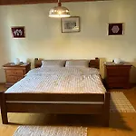 Adori